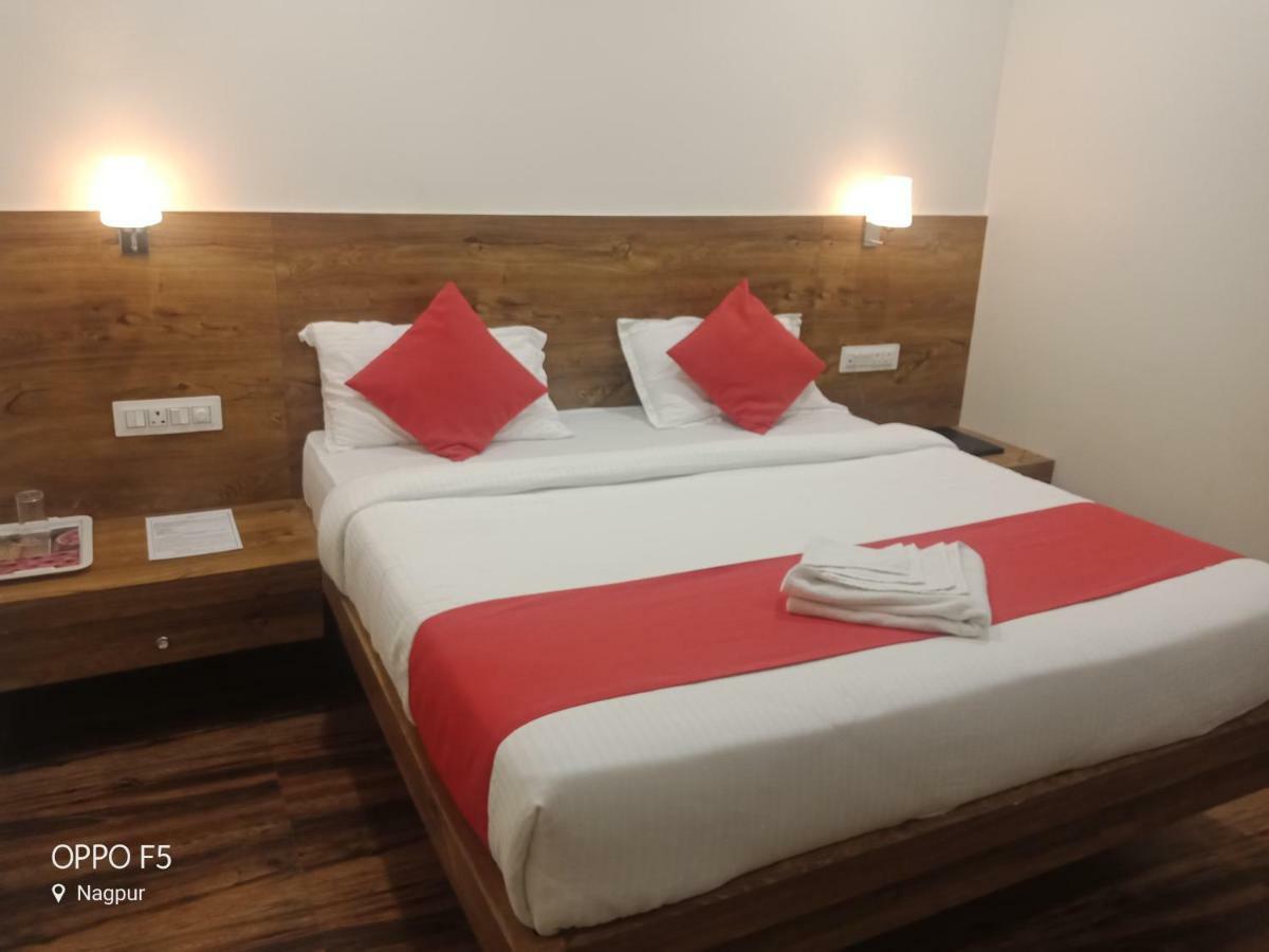 Hotel Star Zest House Ναγκπούρ Εξωτερικό φωτογραφία